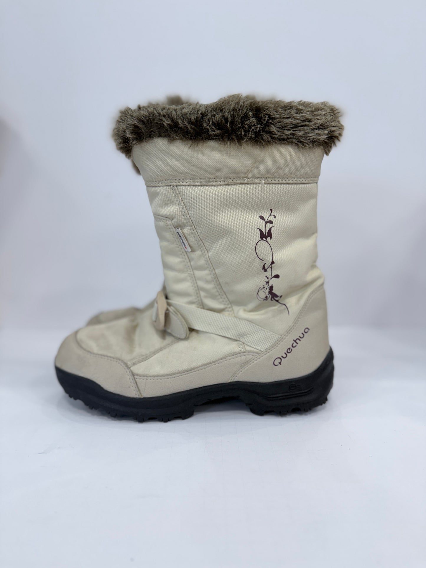 QUECHUA snow boots/ us7-38