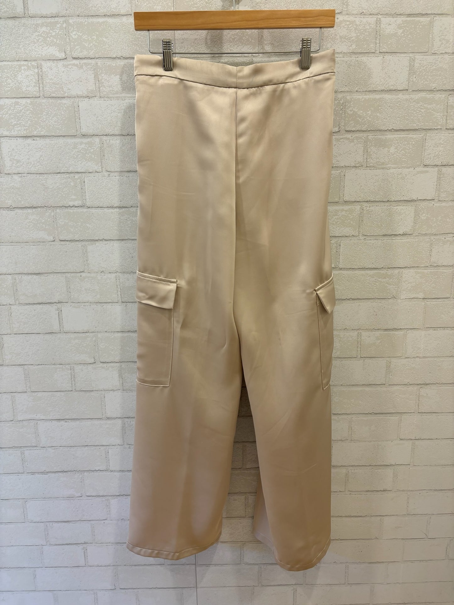 ZARA Satin cargo pants / Xs-Us0