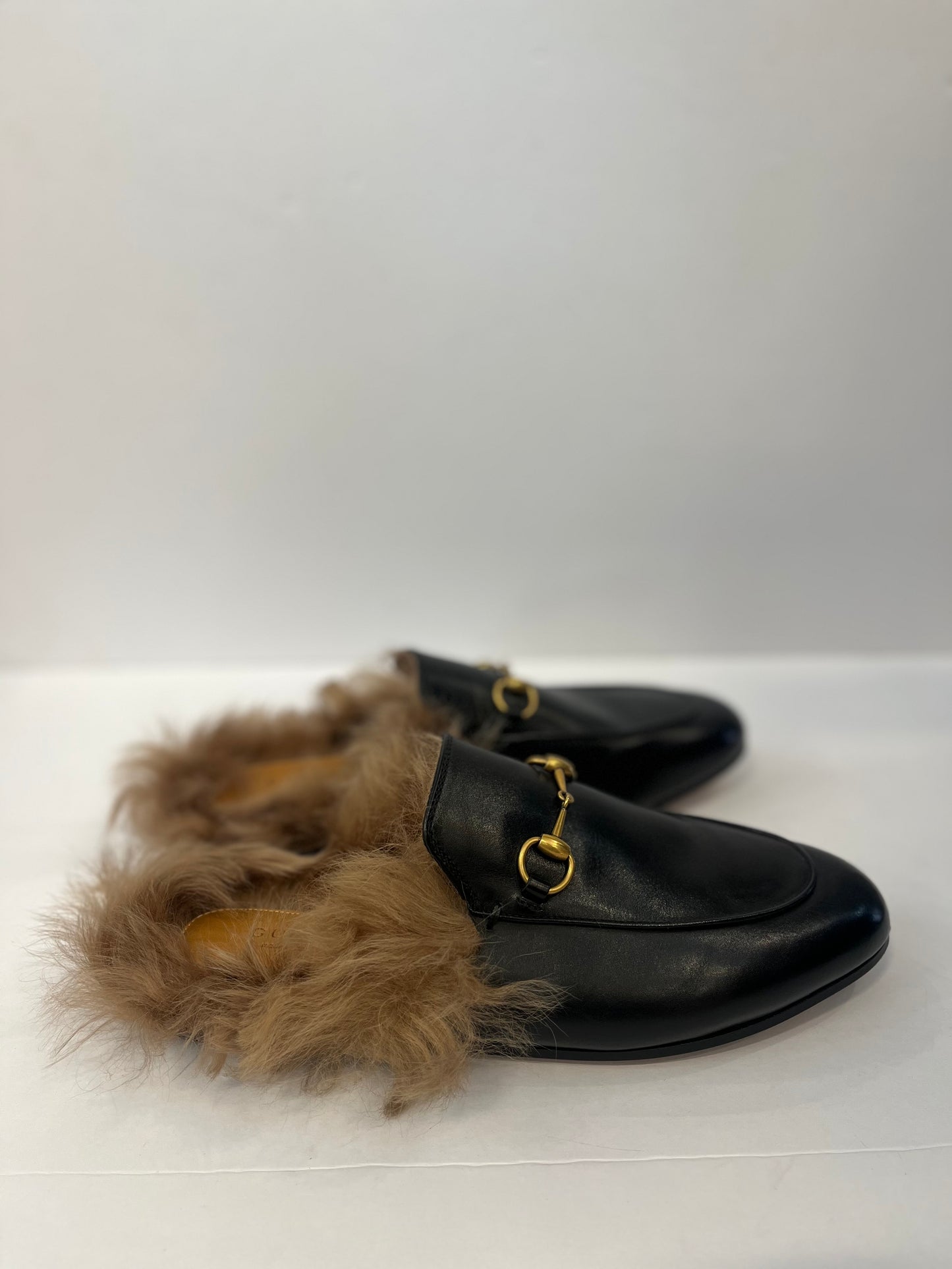 GUCCI Fur Princetown Loafers / US8.5-EU40