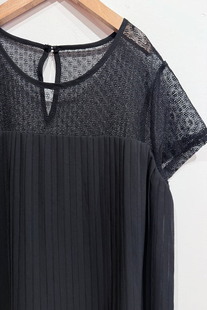 BCBG NWT Black dress SS / 16Y