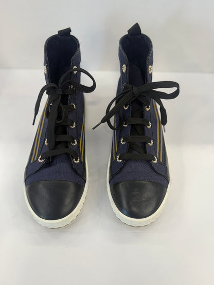 CHANEL HighTop Denim Navy Gold w. Black Leather Sneaker / US10- EUR41.5