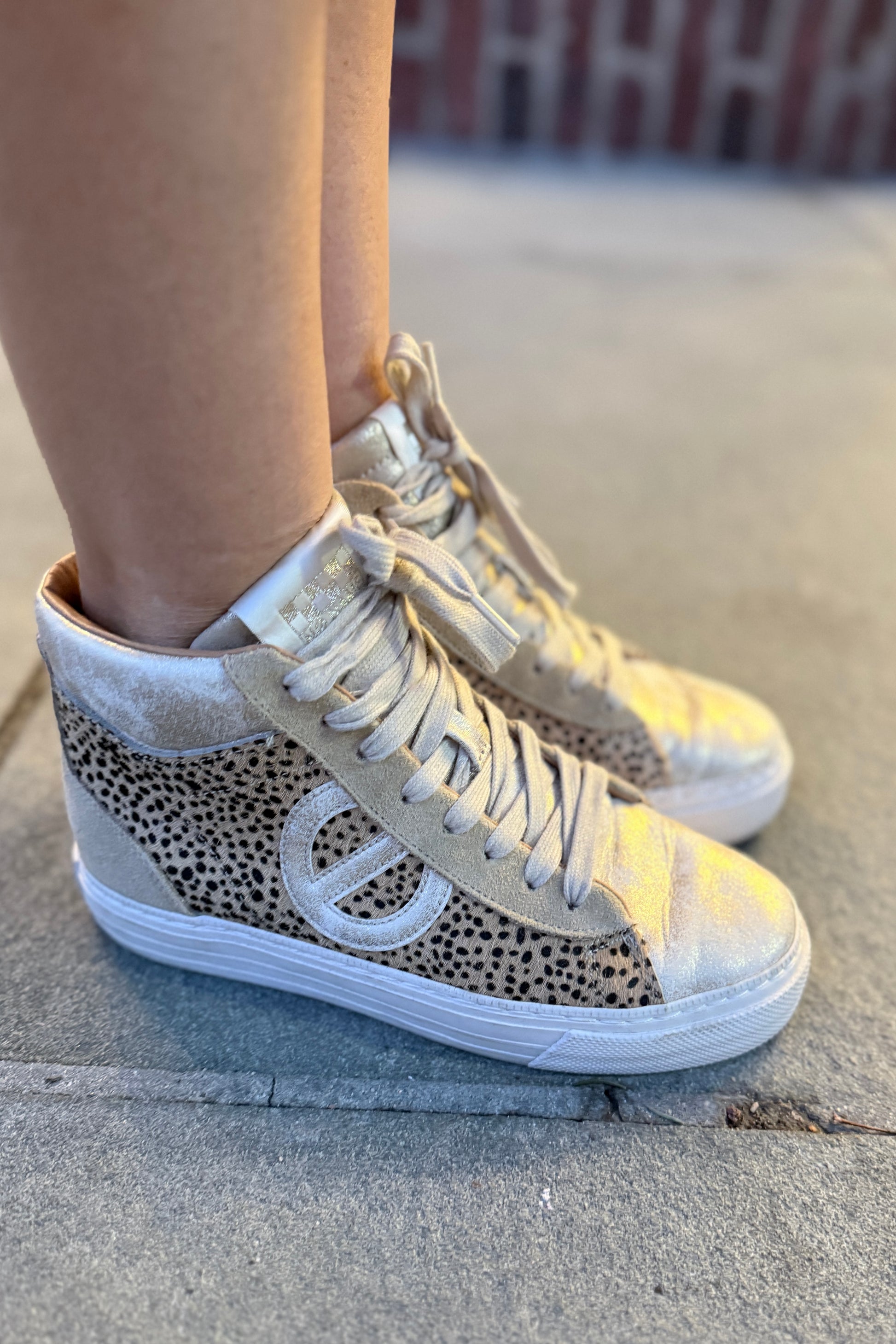 NO NAME High-top Sneakers – Second Edition NY - Main Image