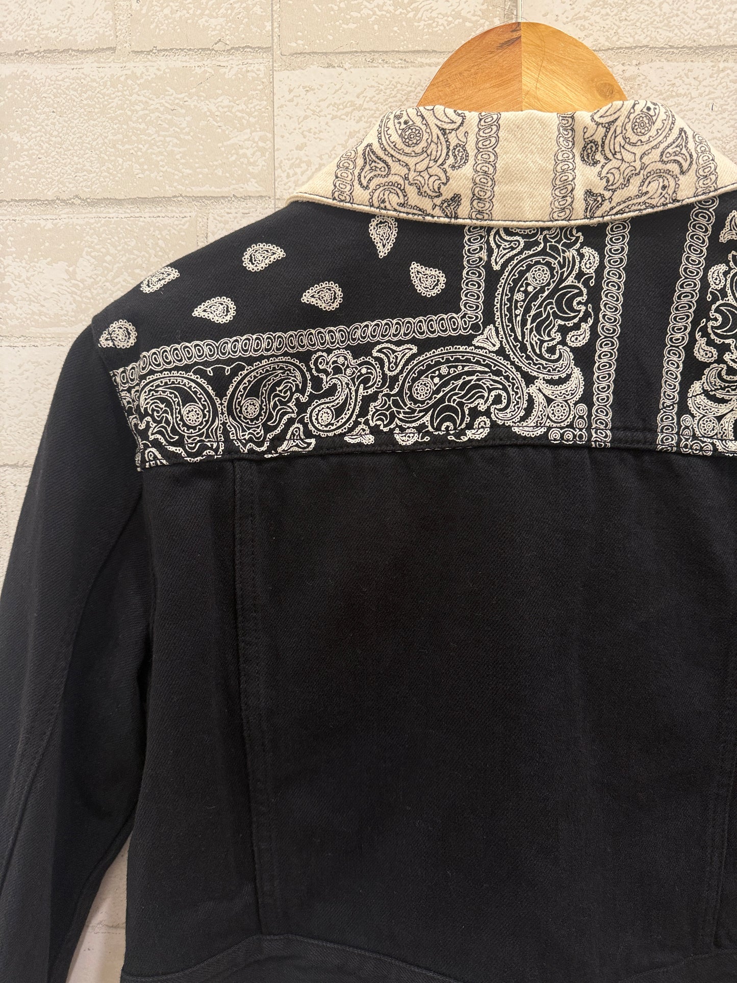 ALICE+ OLIVIA NWT Cropped Denim Jacket/S