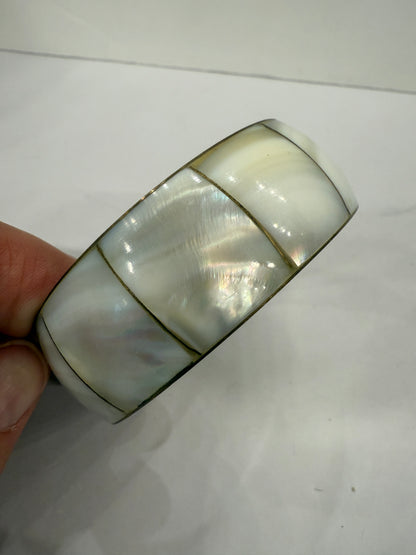 NO BRAND Mother of Pearl and Gold Bangle