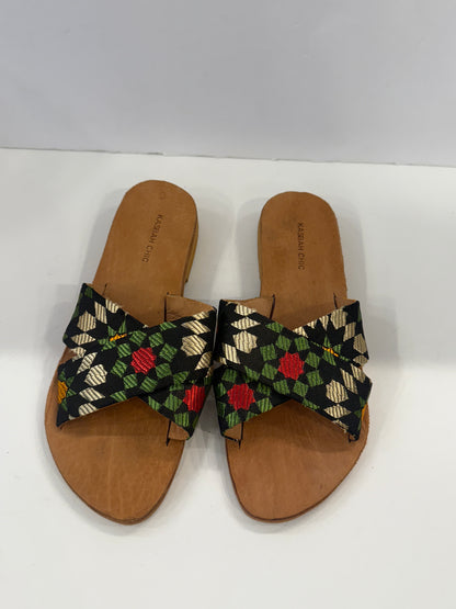 KASBAH CHIC Sildes / US6