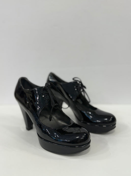STUART WEITZMAN Patent Leather Platform Mary Jane/ US: 8- EU: 39