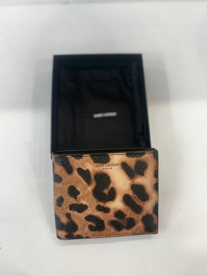 YVES SAINT LAURENT NWT In Box  Grained leather Wallet/OS