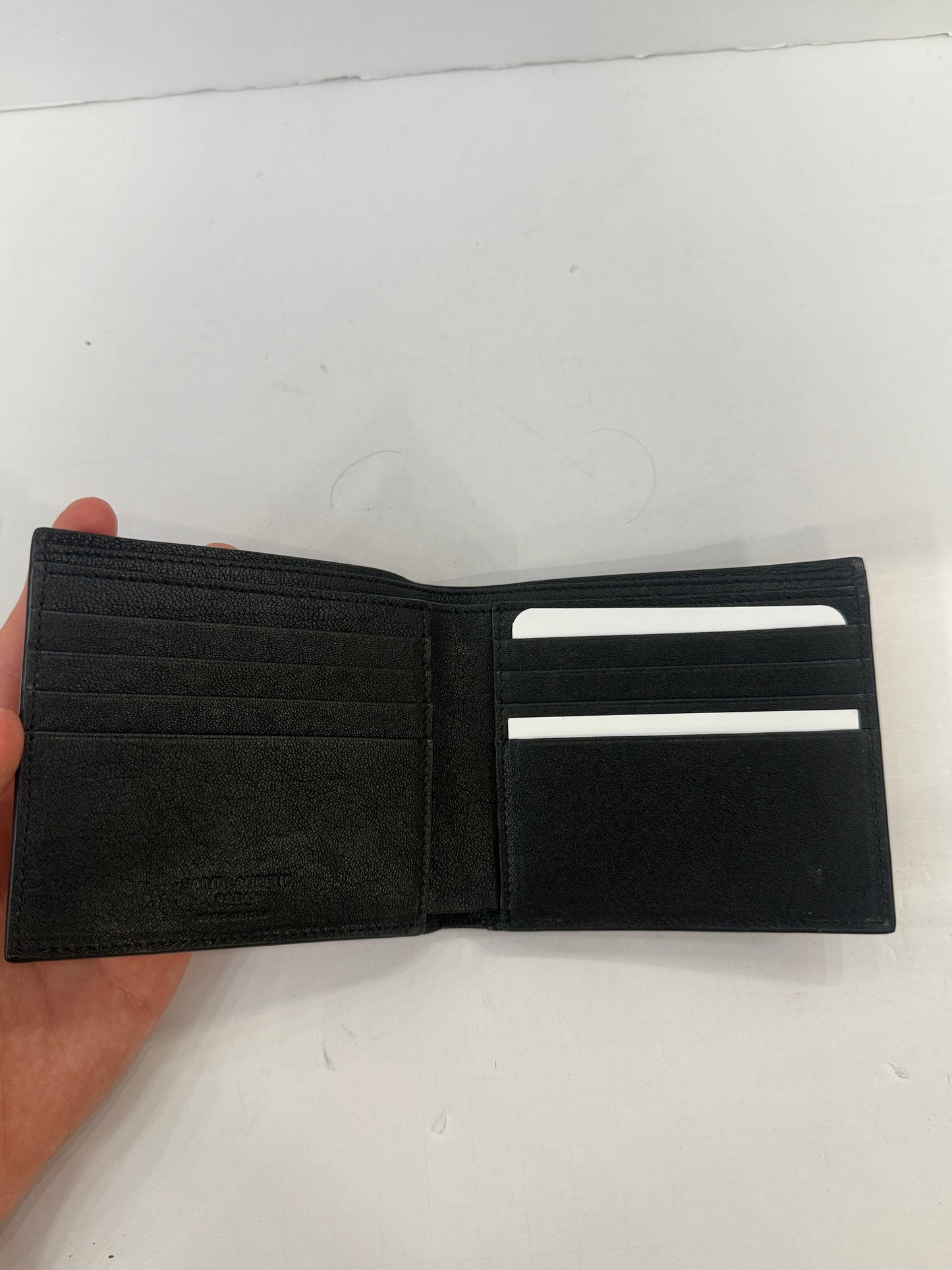 YVES SAINT LAURENT NWT In Box  Grained leather Wallet/OS