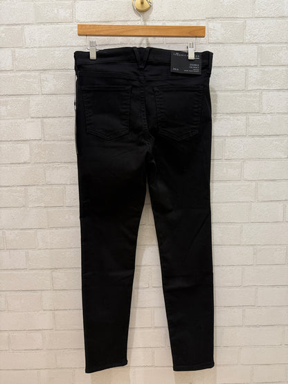 VERONICA BEARD NWT Black Denim/ US: 28-EU-38
