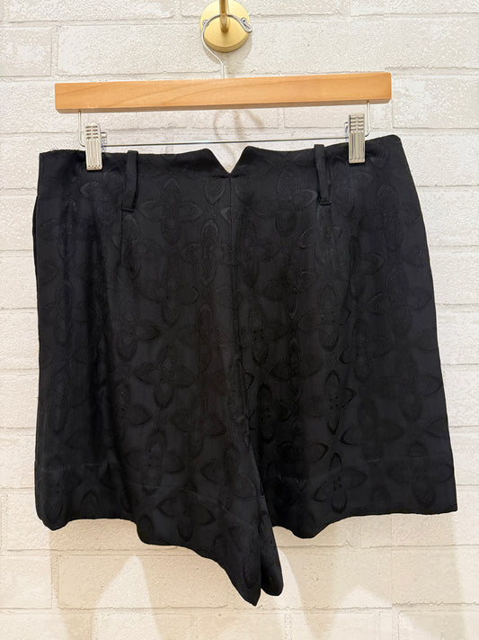 SANDRO Satin Shorts / M-EU40