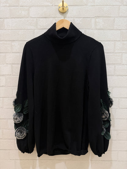 ANNE FONTAINE LS  Turtle Neck With Fur Sleeves Sweater/L
