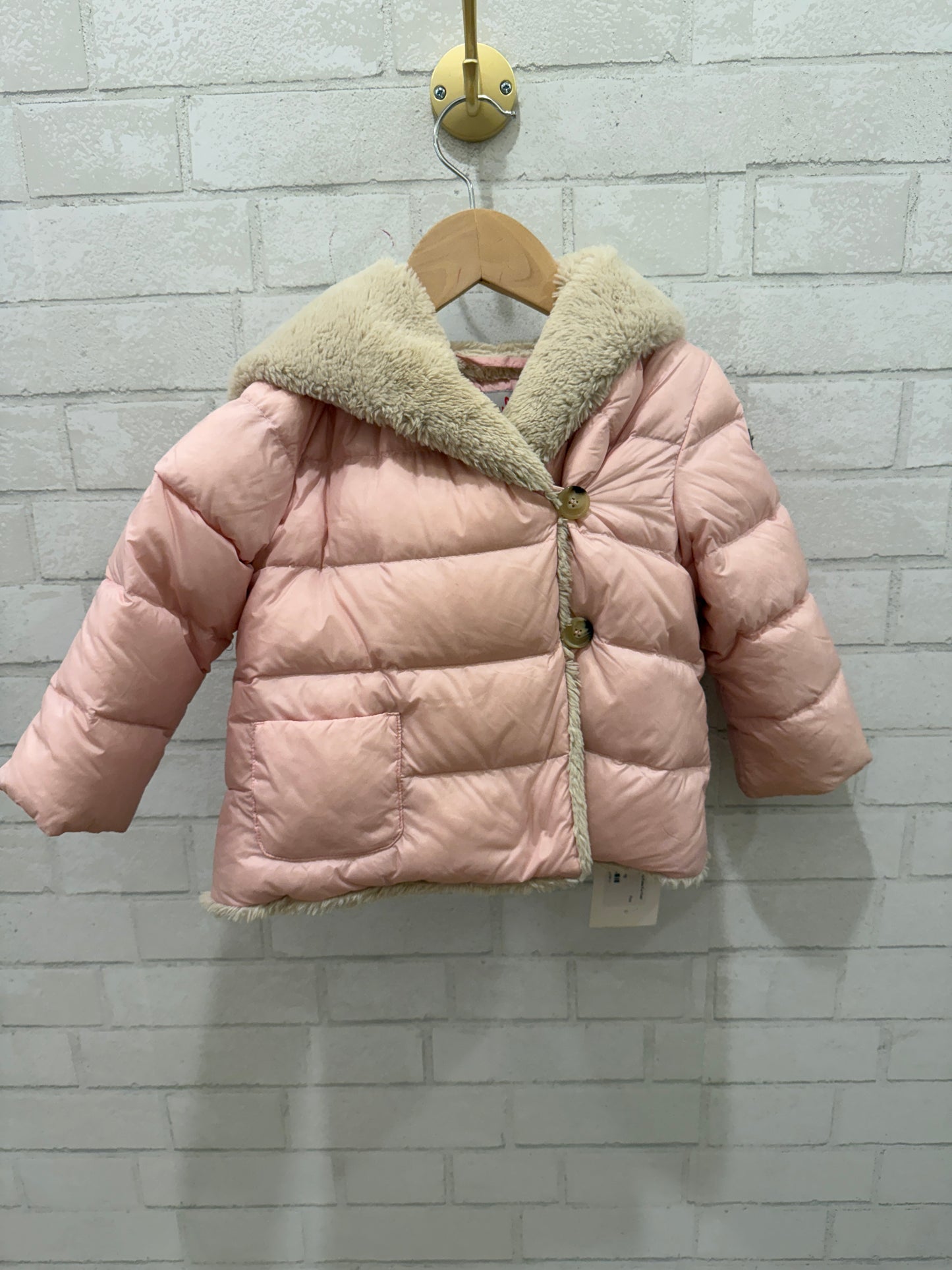 IL GUFO Button Up Inside False Fur Coat/ 18M