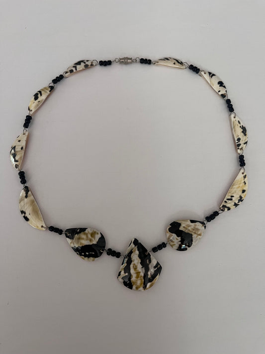 NO BRAND Earth Tone Beads Necklace