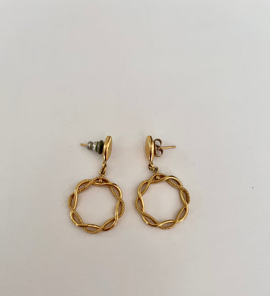 NO BRAND Gold Vintage Crown Earrings