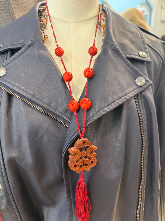 NO BRAND Long Necklace With Pompom