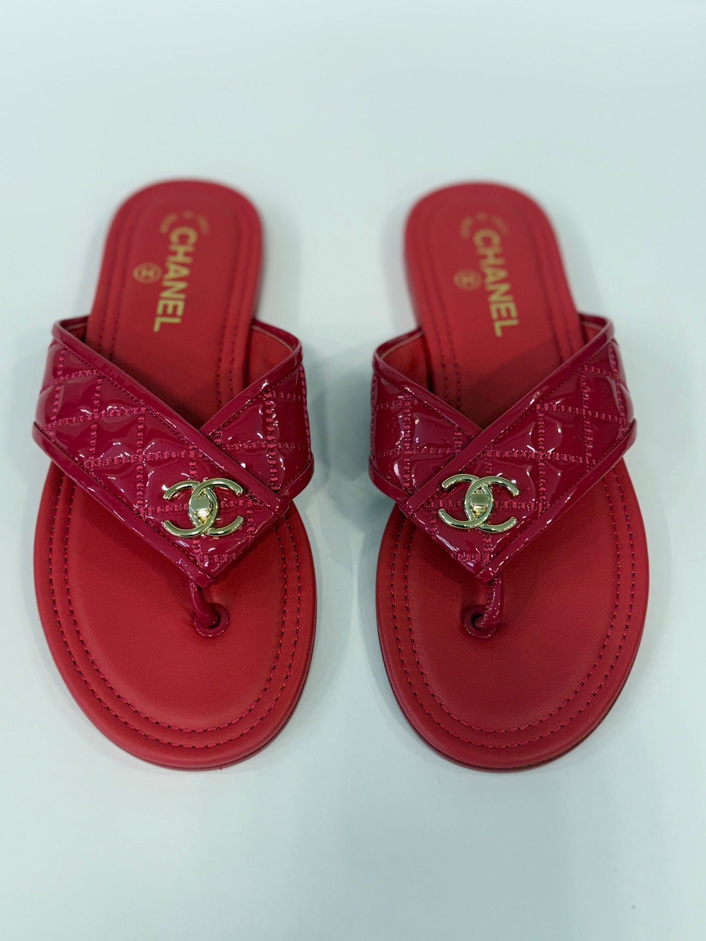 CHANEL NWT Flat Sandals/ US 7.5-EU38