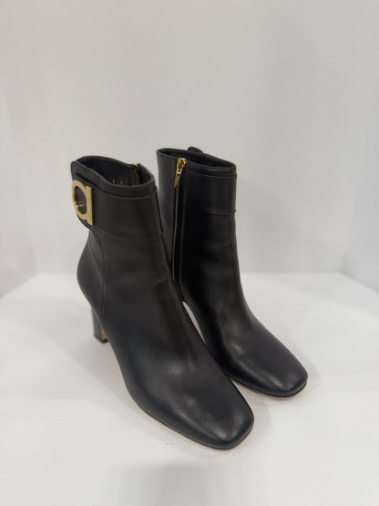 SALVATORE FERRAGAMO Heels Boots/ US 8 -EU 38