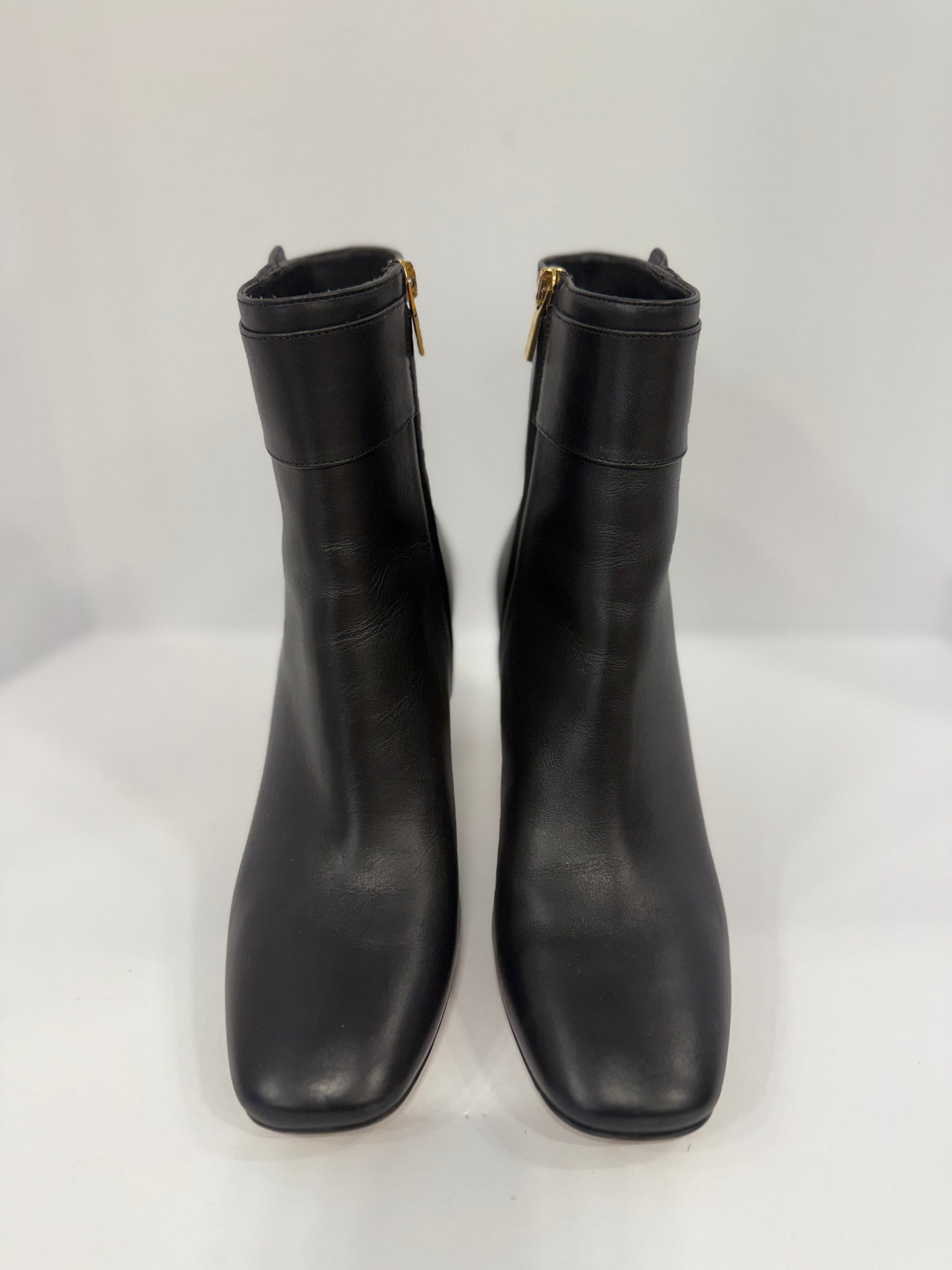 SALVATORE FERRAGAMO Heels Boots/ US 8 -EU 38