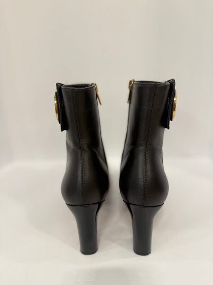 SALVATORE FERRAGAMO Heels Boots/ US 8 -EU 38