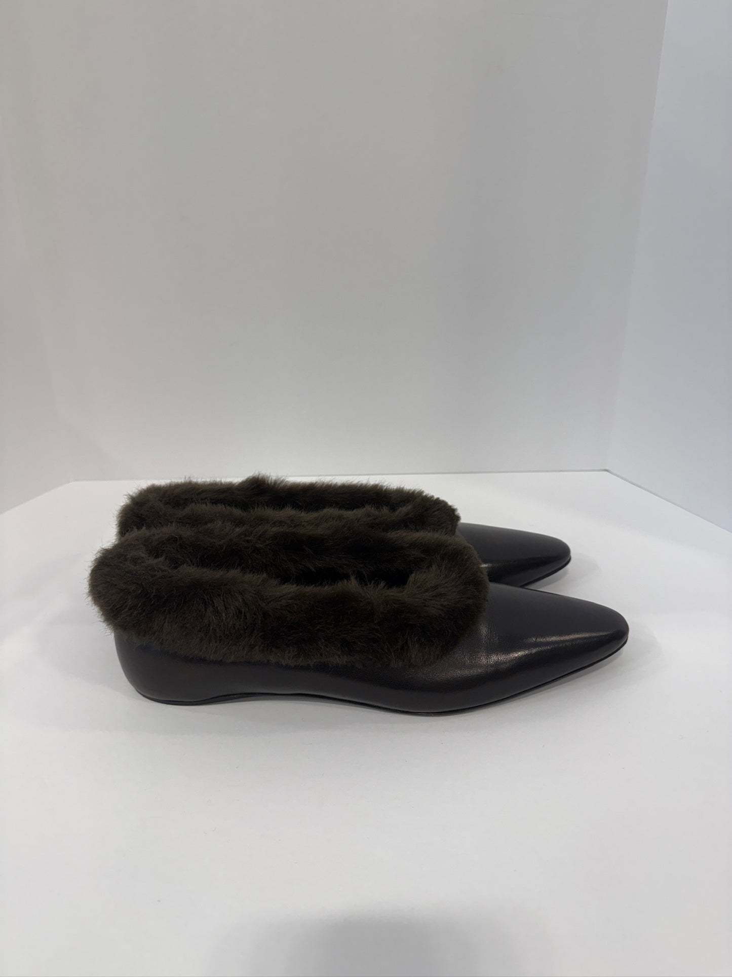 TOTEME  Faux Fur Trimmed Leather Flats/ US8.5-EU39