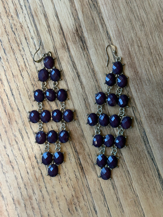 NO BRAND Long Pendant Burgundy Trapeze Chain and Stone Earing/OS