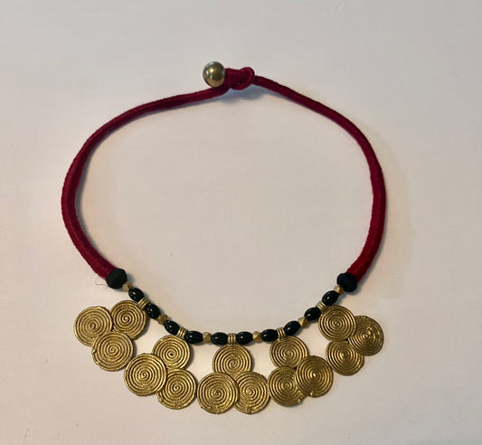 NO BRAND Red Thick Necklace 4 Metal Beads