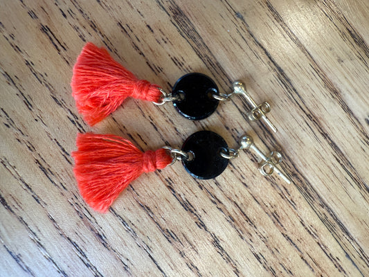 NO BRAND Orange Pompom Earings / OS