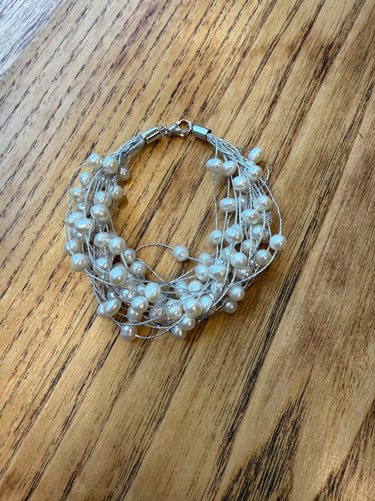 NO BRAND Beaded Bracelet