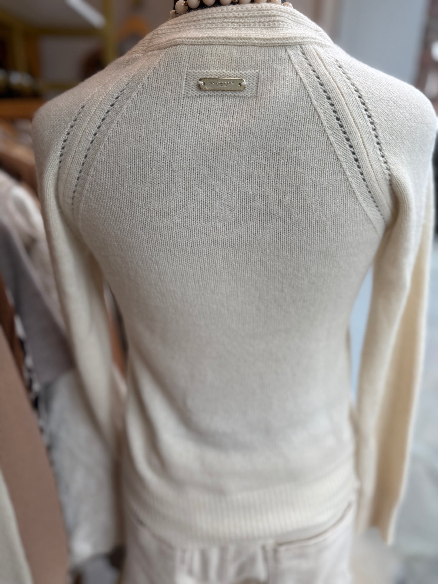 BURBERRY Off White Cashemere Sweater / S