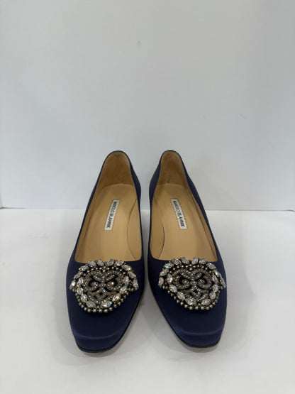 MANOLO BLAHNIK Satin Block Heel Pump / 8-EU38