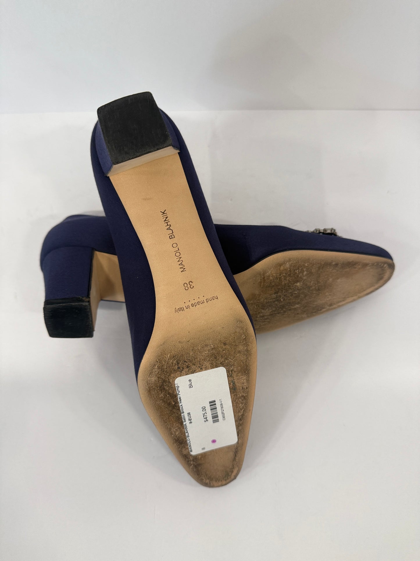 MANOLO BLAHNIK Satin Block Heel Pump / 8-EU38