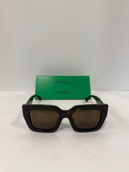 BOTTEGA VENETA Square Sunglasses / OS