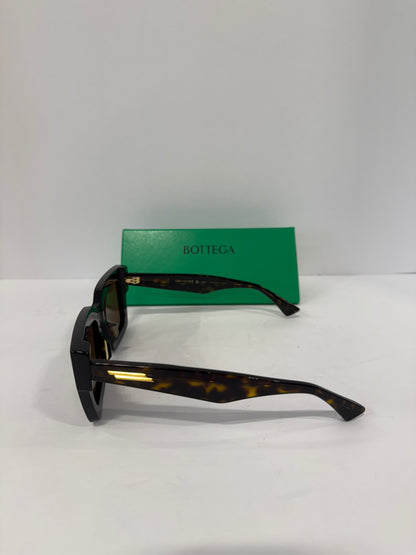 BOTTEGA VENETA Square Sunglasses / OS