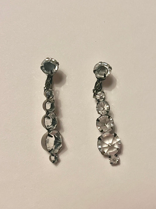 NO BRAND Vintage Rhinestone Clip-on Earrings
