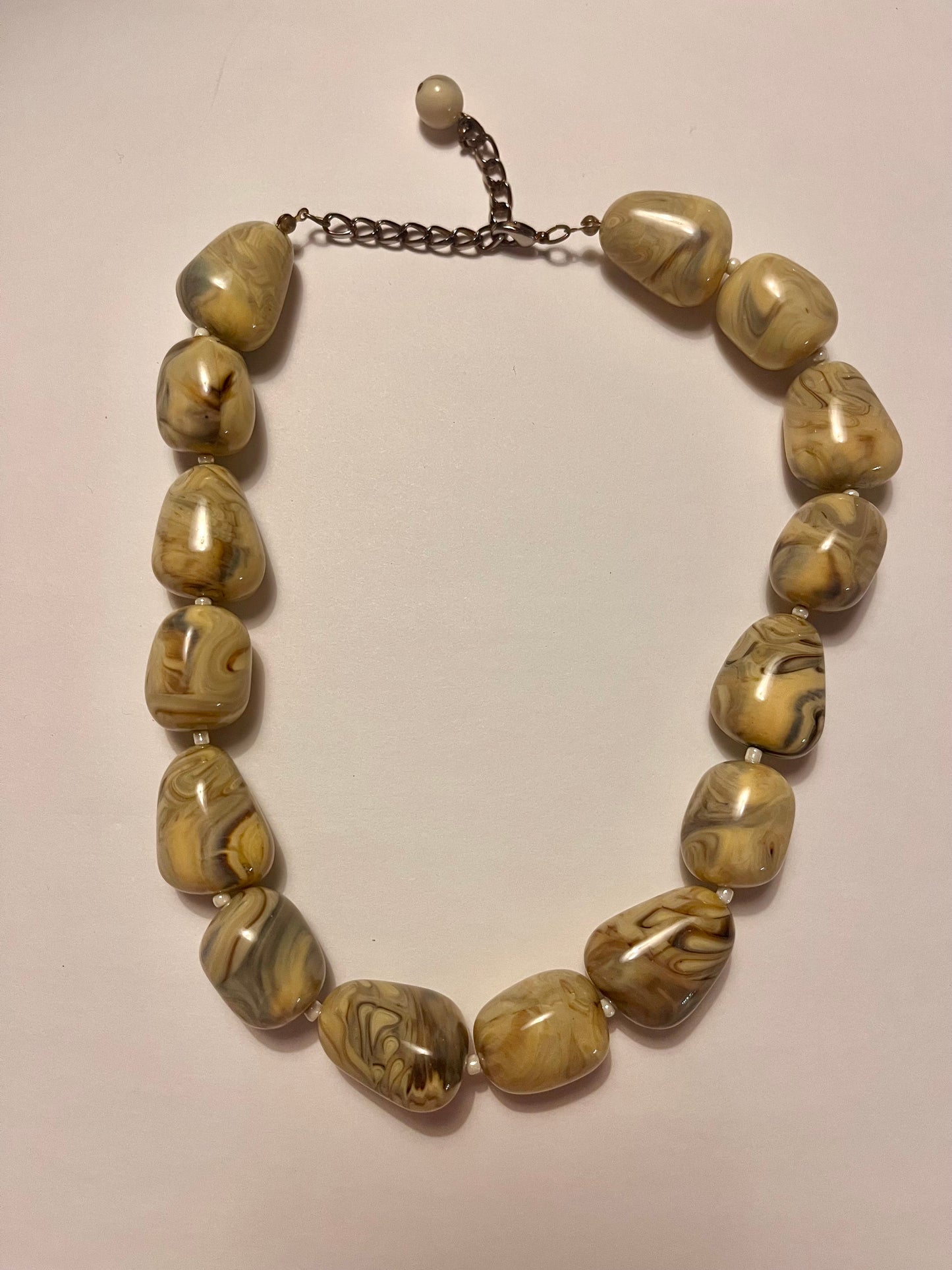 NO BRANDS Stone Beaded Short Necklace