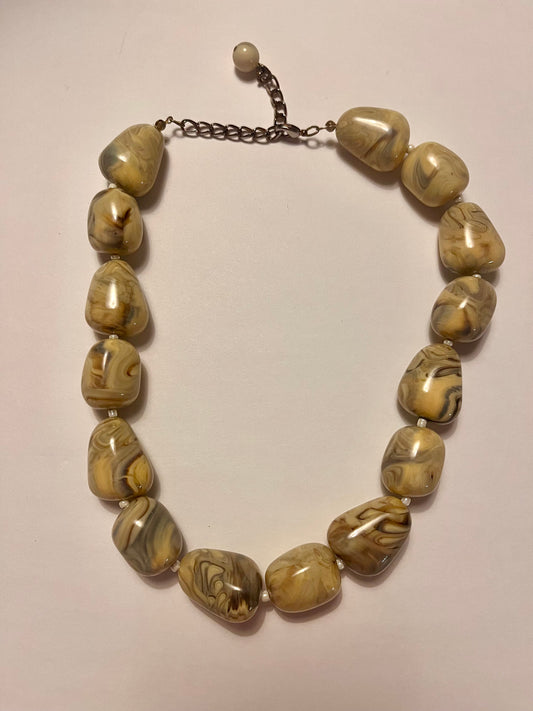 NO BRANDS Stone Beaded Short Necklace