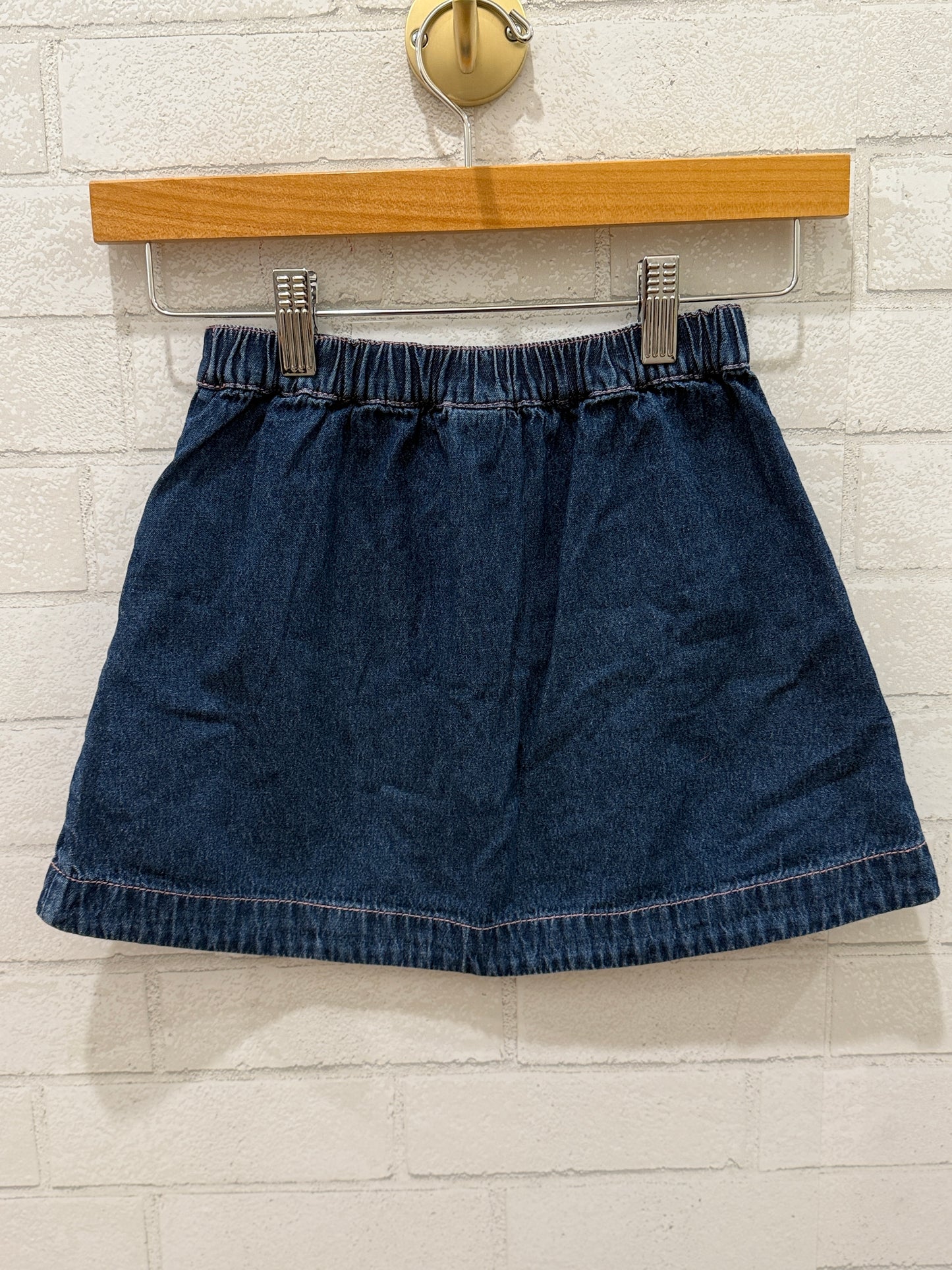 BONTON Denim Skirt With 2 Heart Pockets / 8Y