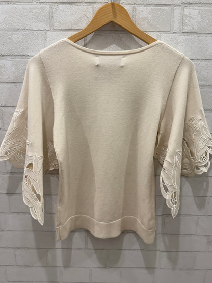 OSCAR DE LA RENTA Laser Cut Embroidered Sleeves Sweater / M