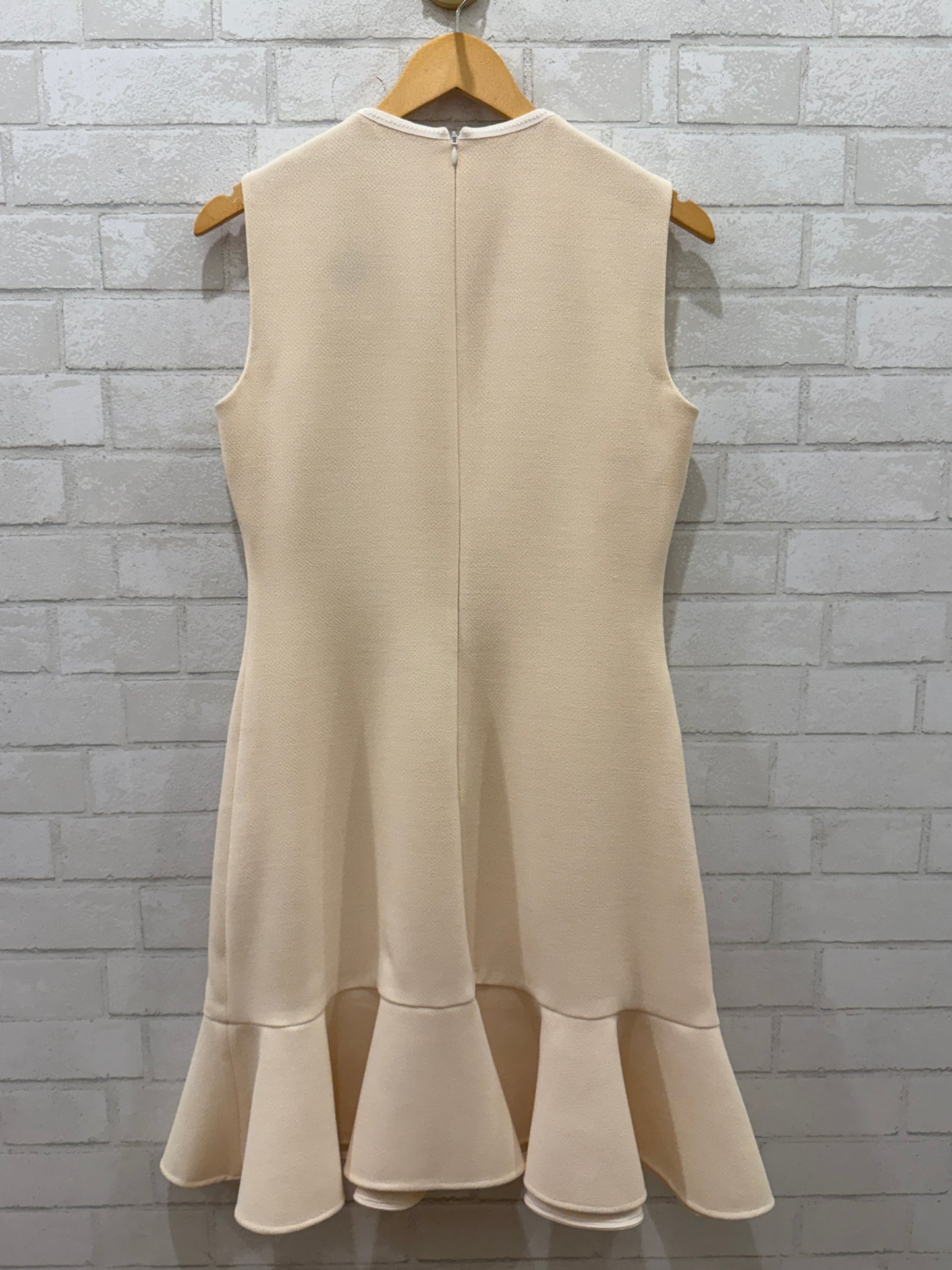 VICTORIA BECKHAM Sleeveless Ivory Wool Crepe Flounce Hem Dress /L - US8