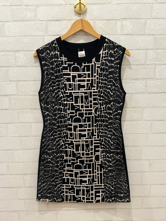DVF  Sleeveless Knitted Graphic Printed Mini Dress/S