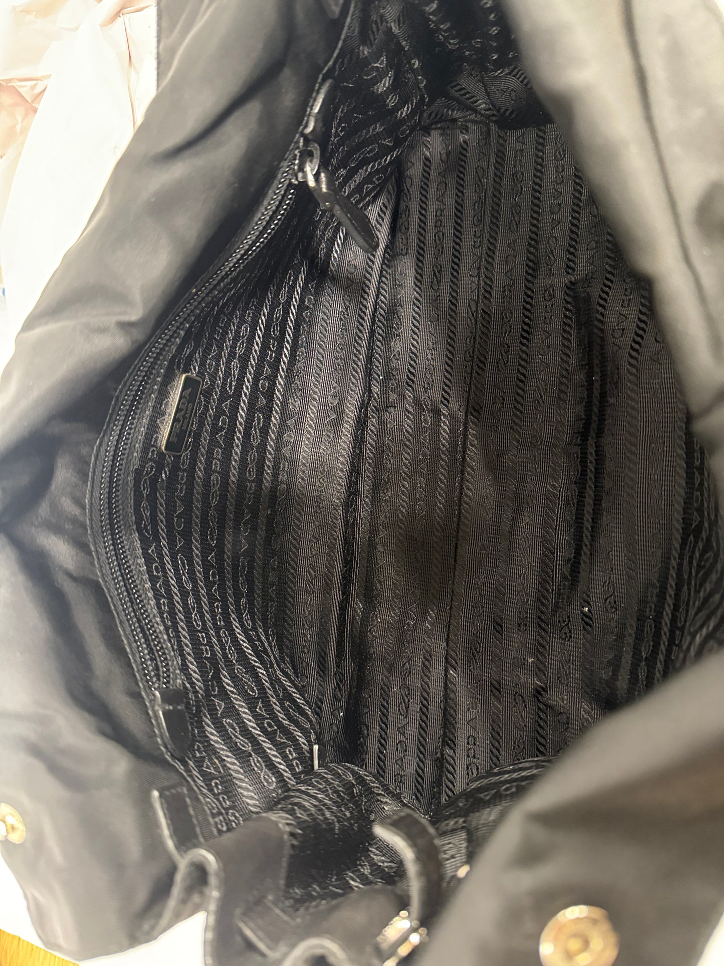 PRADA Vitello Trimmed Tessuto Easy Bag / OS