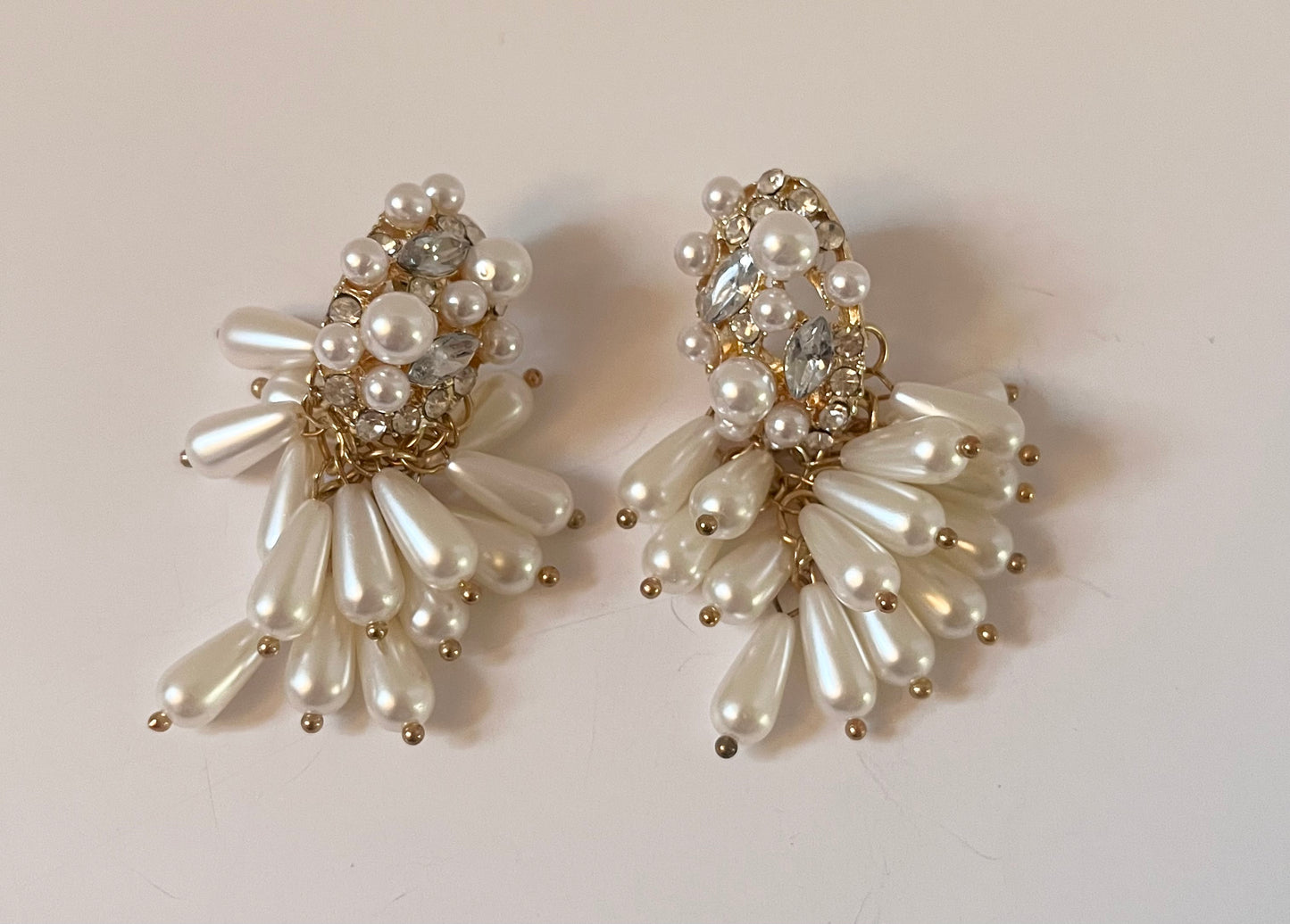NO BRAND Pearls Statement Earrings