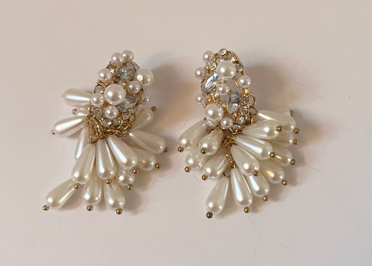 NO BRAND Pearls Statement Earrings