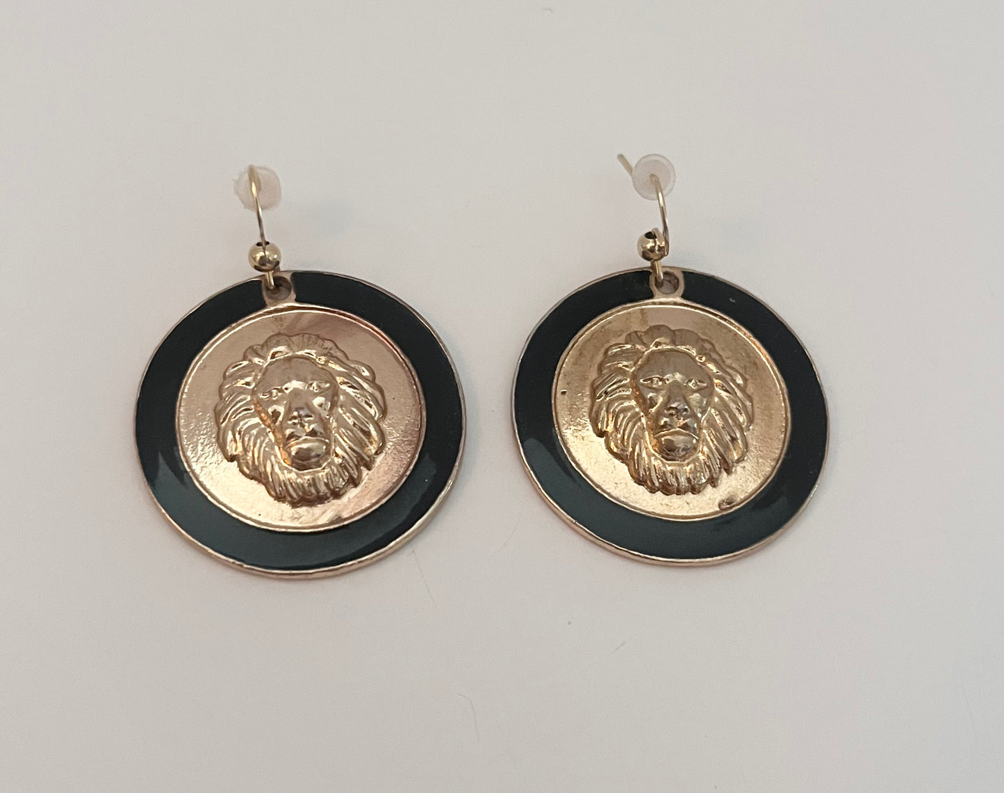 NO BRAND Black Gold Lion Head Earrings