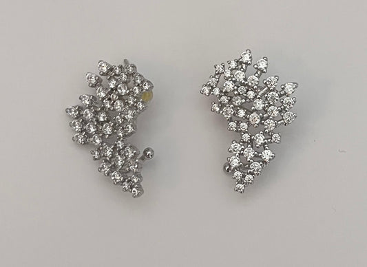 NO BRAND Statement Sparkly Earrings