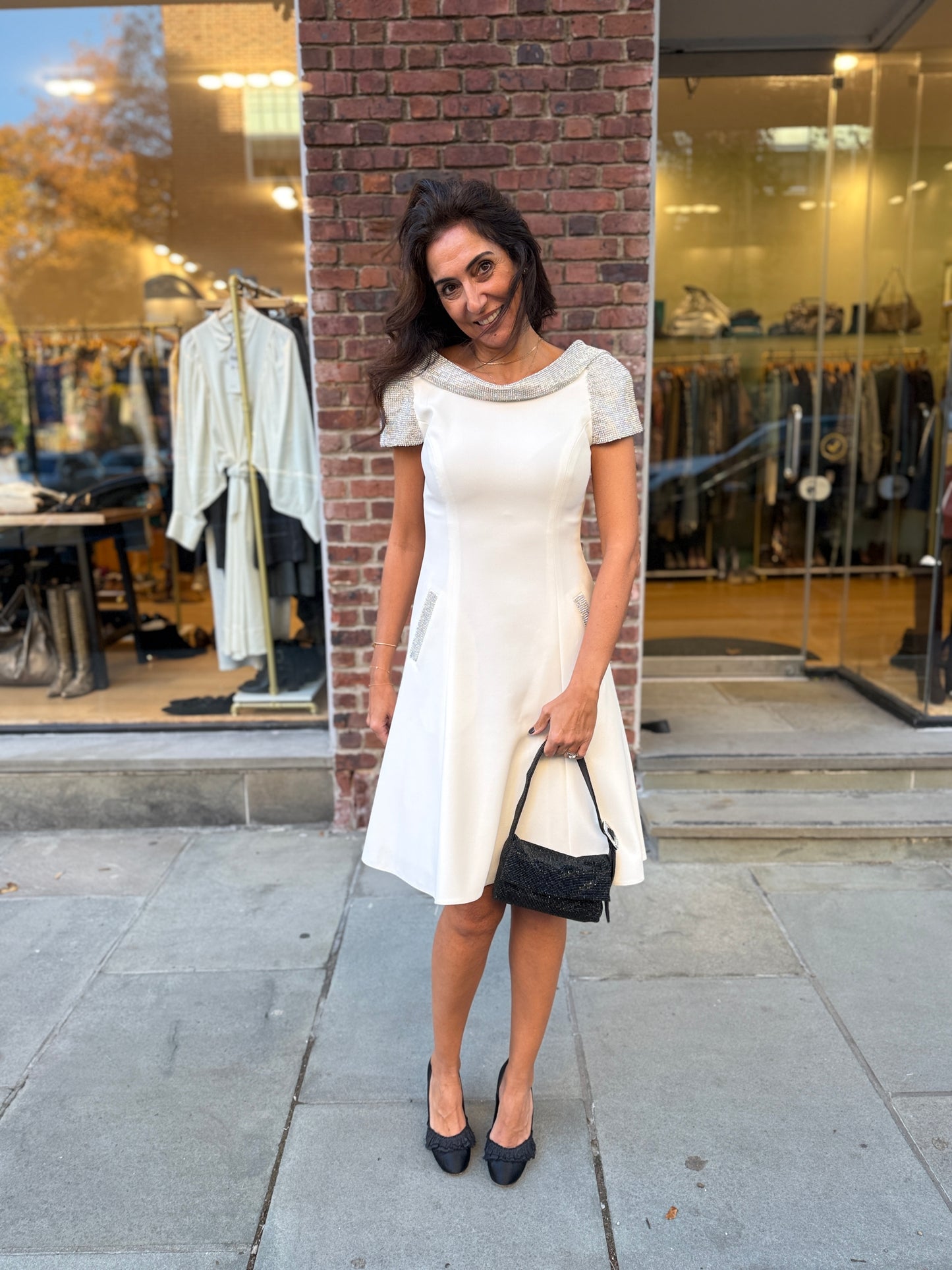 A EXCLUSIVE SS Strass Neck And Sleeves Midi Cocktail Dress/ M-US6