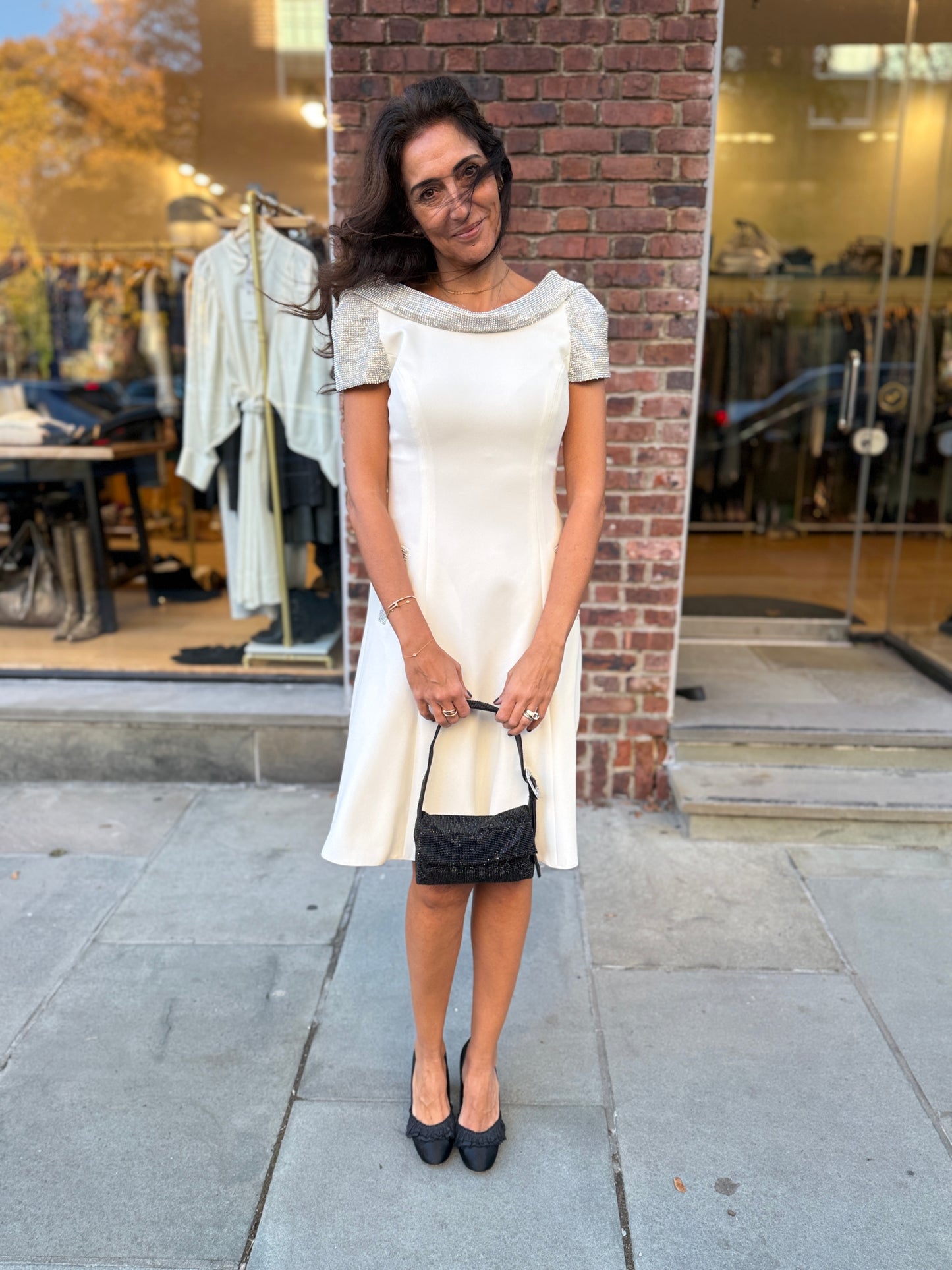 A EXCLUSIVE SS Strass Neck And Sleeves Midi Cocktail Dress/ M-US6