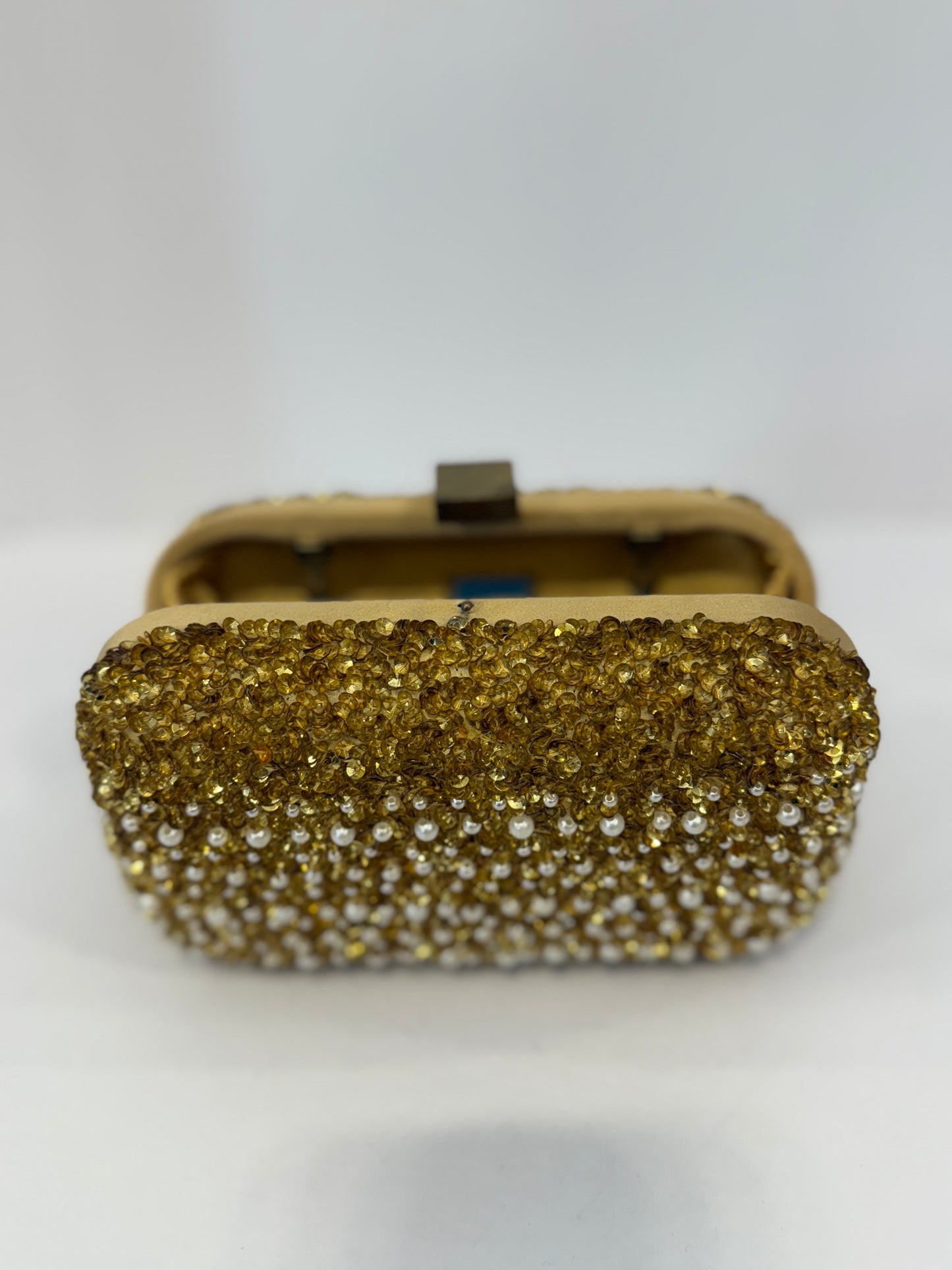 SANTI Beaded clutch