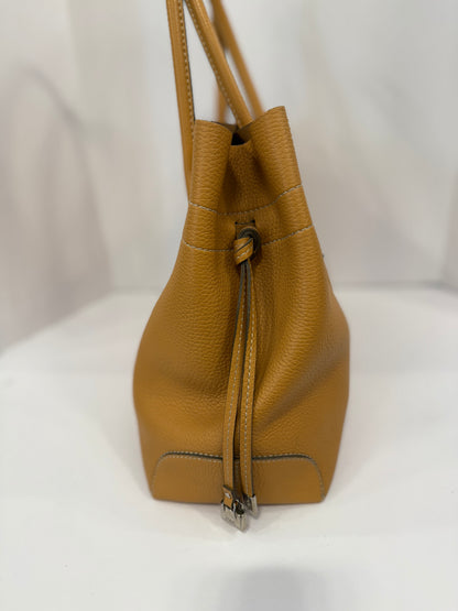 TOD'S medium Di drawstring leather tote bag