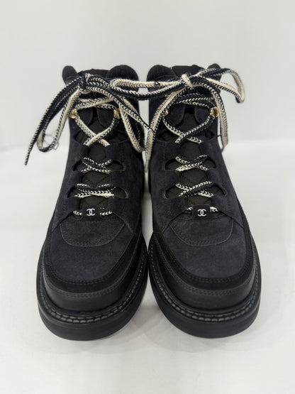 CHANEL NWT Suede & Leather Combat Boots/ US8.5-EU39